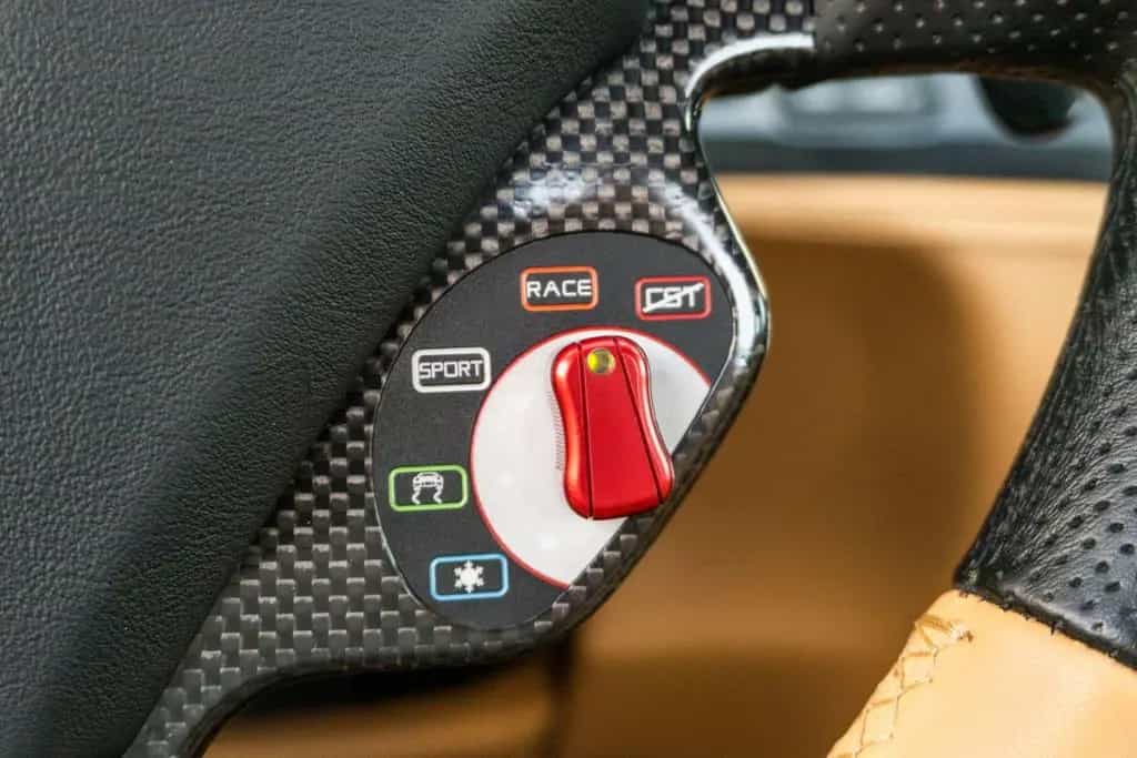 Ferrari 599 SA Aperta - Rosso Corsa - 1 of 80 09/2011-photo-8