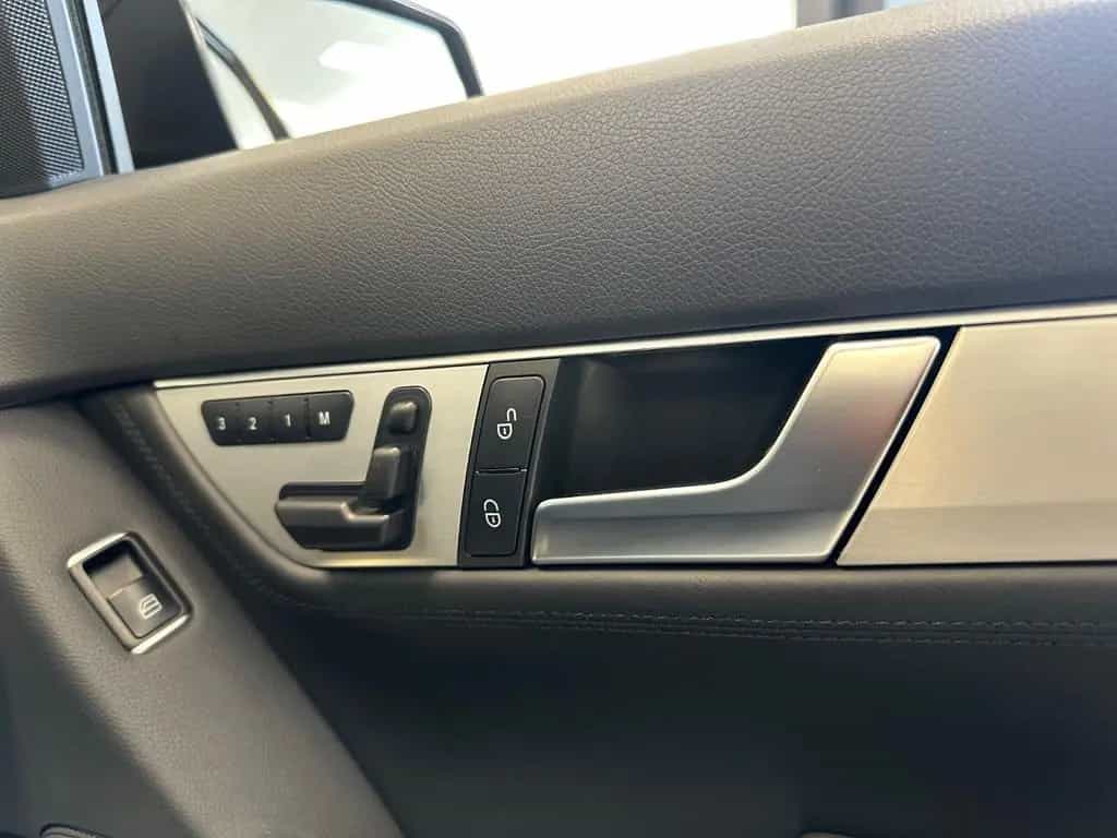 Mercedes-Benz C-Class 63 T AMG|MB S.heft|Einmalig|Unfallfrei|Inspek. 02/2013-photo-32
