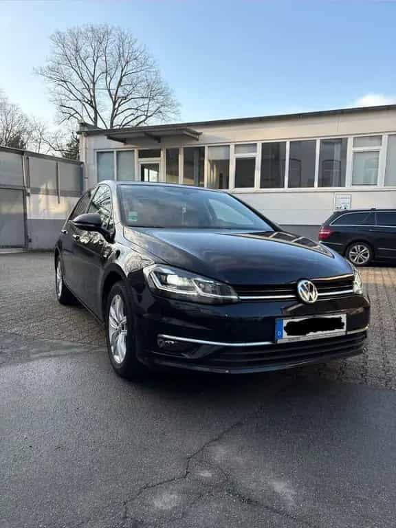 Volkswagen VW Golf 71.0 TSI 02/2019-photo-0