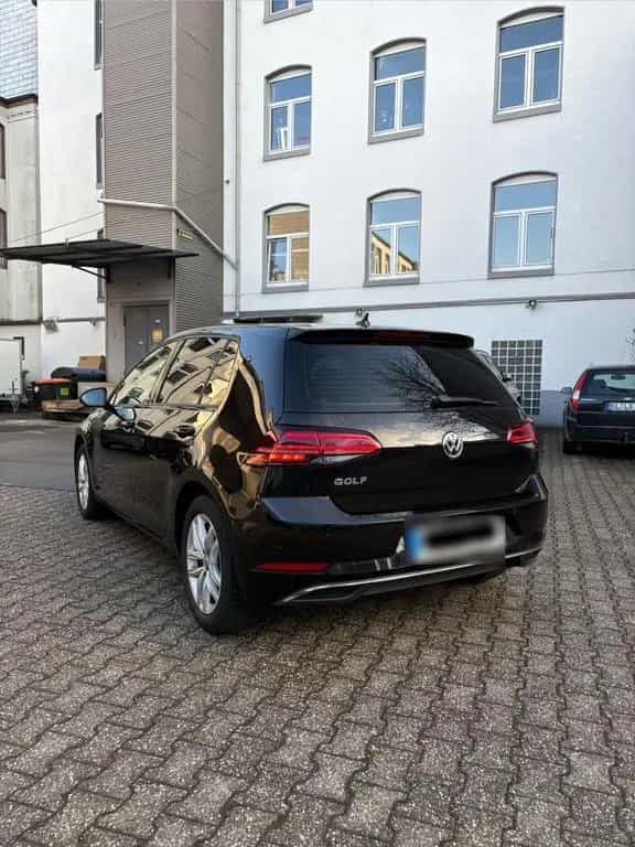 Volkswagen VW Golf 71.0 TSI 02/2019-photo-6
