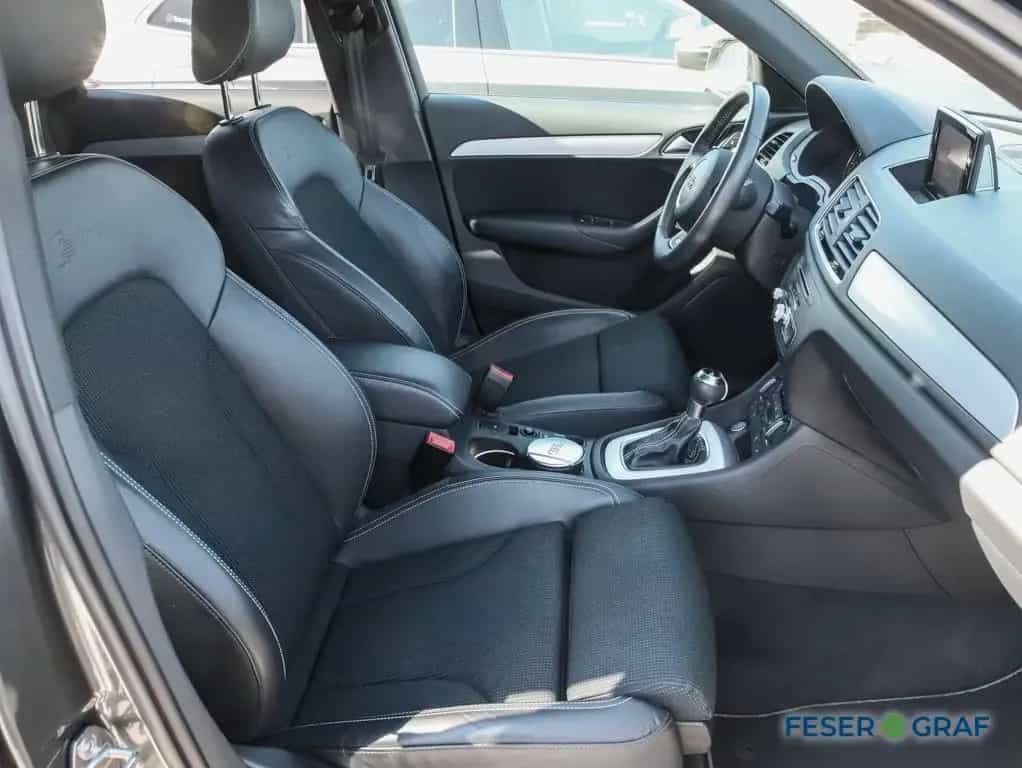 Audi Q3 1.4 TFSI S line S tronic Alu 18" Navi Sitzh. 05/2018-photo-3