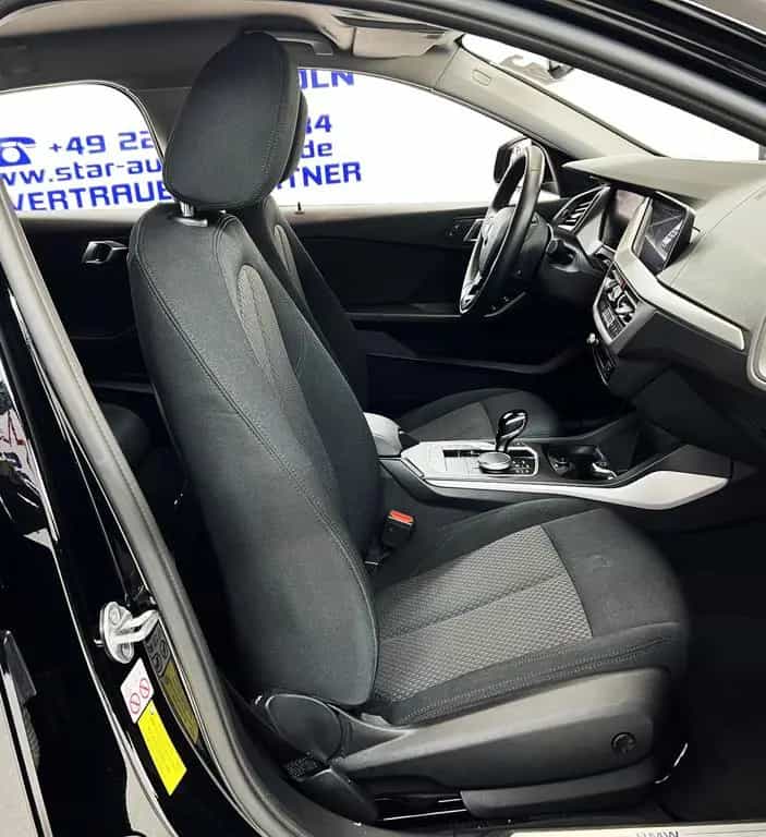 BMW 1 Series i Advantage*1,5-100kW*NAVI*TEMP*LED*SH*PDC*E6 12/2022-photo-20