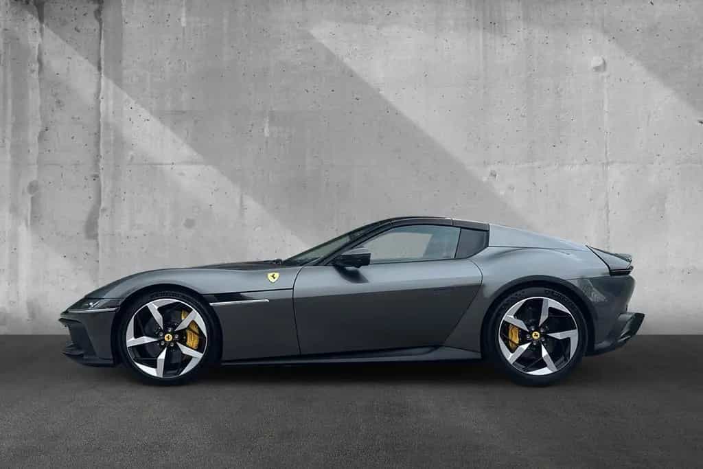 Ferrari 12Cilindri Spider*Daytona*Carbon*LED*Lift*2026* 01/2026-photo-3