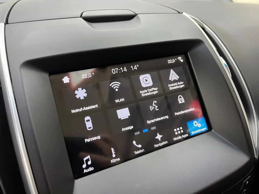 Ford Edge 2.0 TDCi Bi-Turbo KAT Sport 4x4 Android Aut 06/2017-photo-31