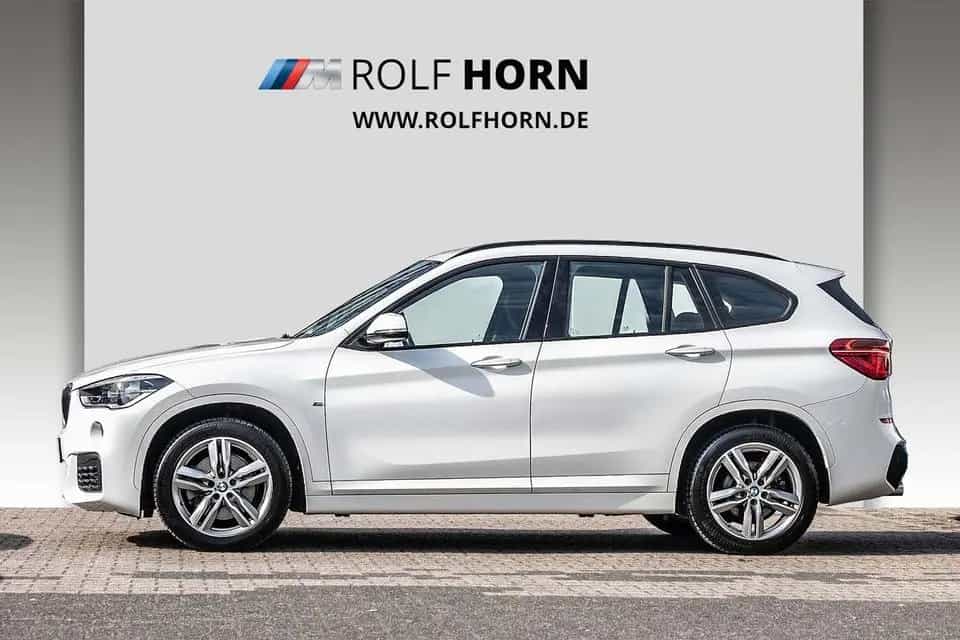 BMW X1 xDrive20i M Sportpaket AHK Navi PDC LED Klima 03/2018-photo-5