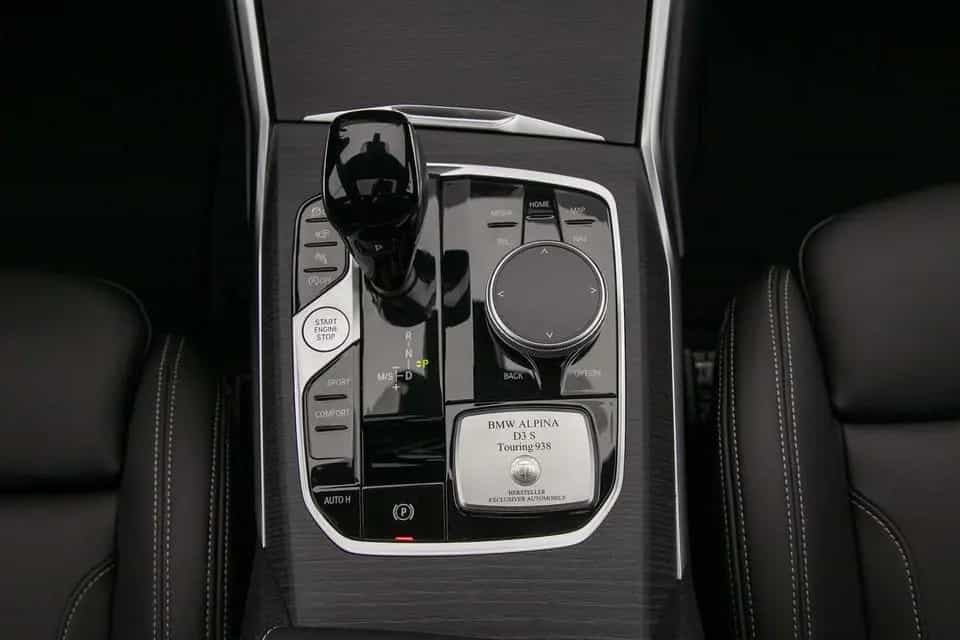 ALPINA D3 S 3.0 Allrad Touring HUD AHK Pano har/kar LED null-photo-16
