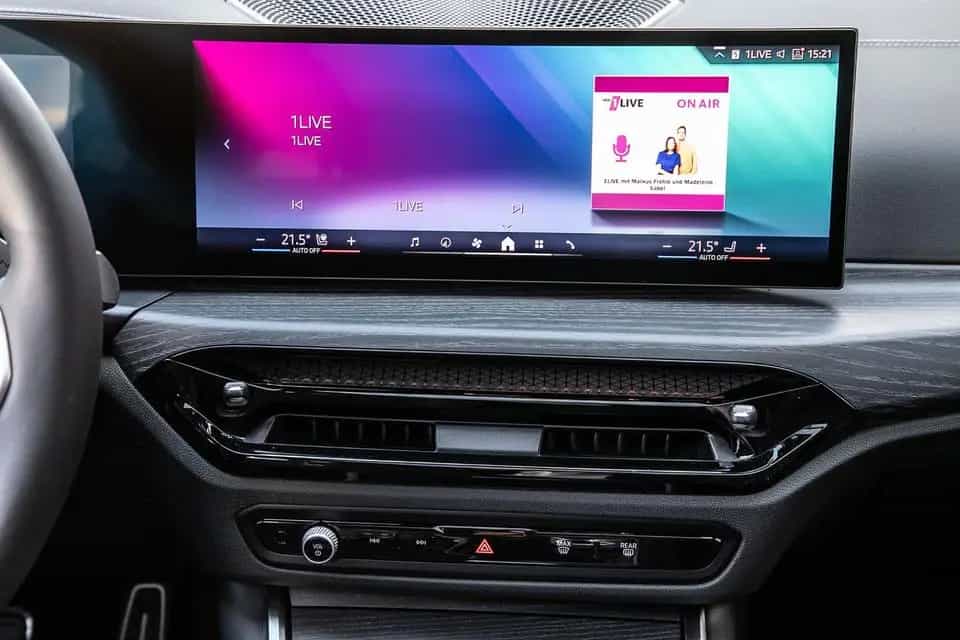 ALPINA D3 S 3.0 Allrad Touring 360 KAM Pano AHK SHZ HUD null-photo-14