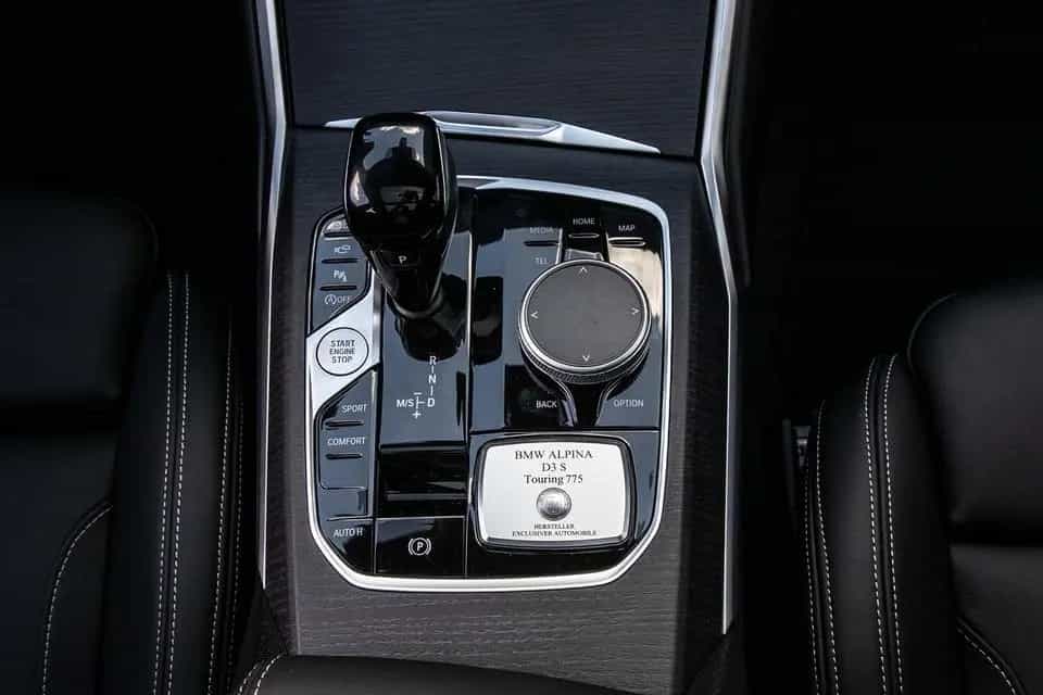 ALPINA D3 S 3.0 Allrad Touring 360 KAM Pano AHK SHZ HUD null-photo-15