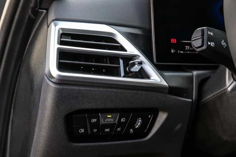 ALPINA D3 S 3.0 Allrad Touring 360 KAM Pano AHK SHZ HUD null-photo-9