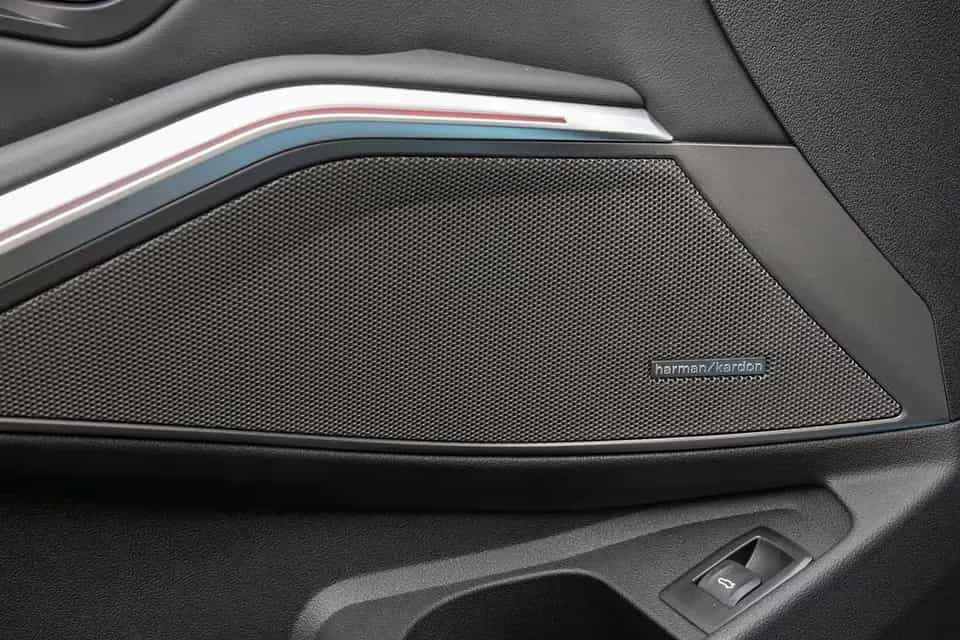 ALPINA B3 3.0 Allrad GT PANO HUD 360KAM AHK LED null-photo-10