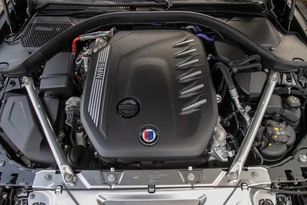 ALPINA D3 S Allrad Touring Pano HUD AHK 360 KAM har/kar null-photo-16