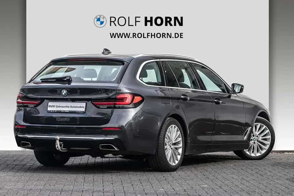 BMW 530 d xDrive Touring Luxury Line Panod. AHK adLED 03/2023-photo-1