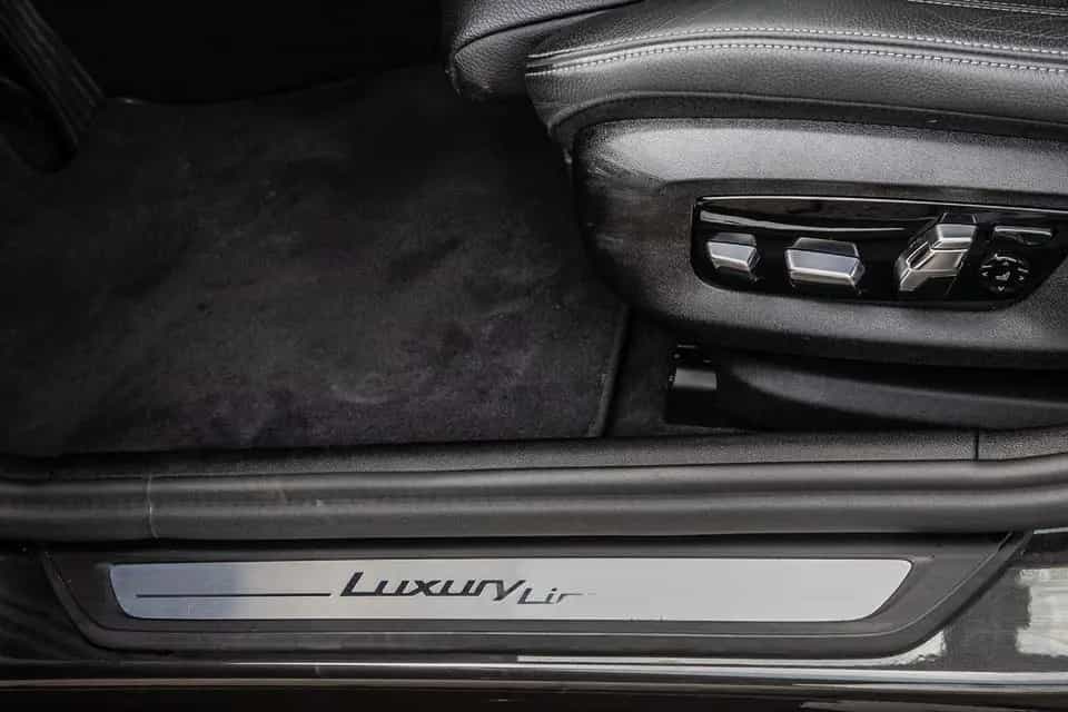 BMW 530 d xDrive Touring Luxury Line Panod. AHK adLED 03/2023-photo-10