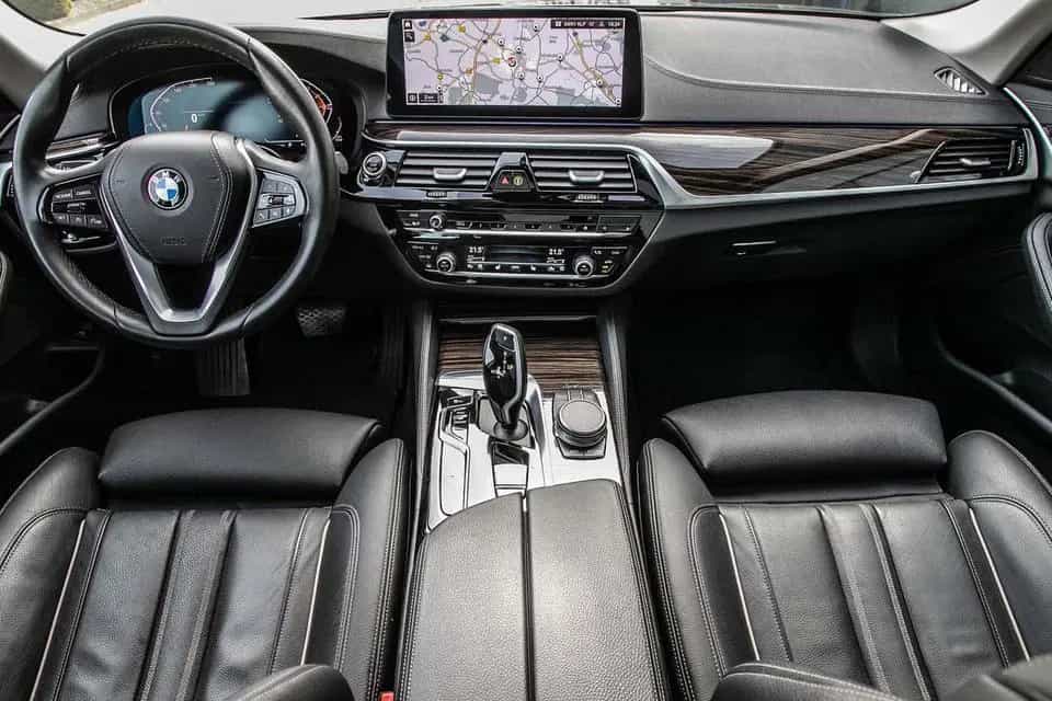 BMW 530 d xDrive Touring Luxury Line Panod. AHK adLED 03/2023-photo-3