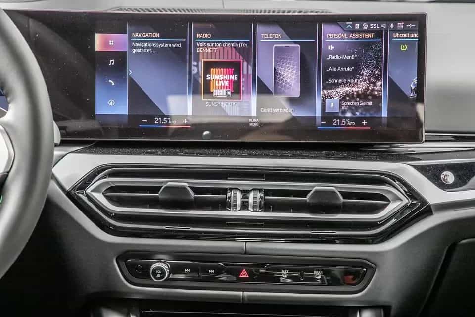 ALPINA B3 3.0 Allrad Nav HUD Leder Glasdach LED Har/Kar 08/2025-photo-12