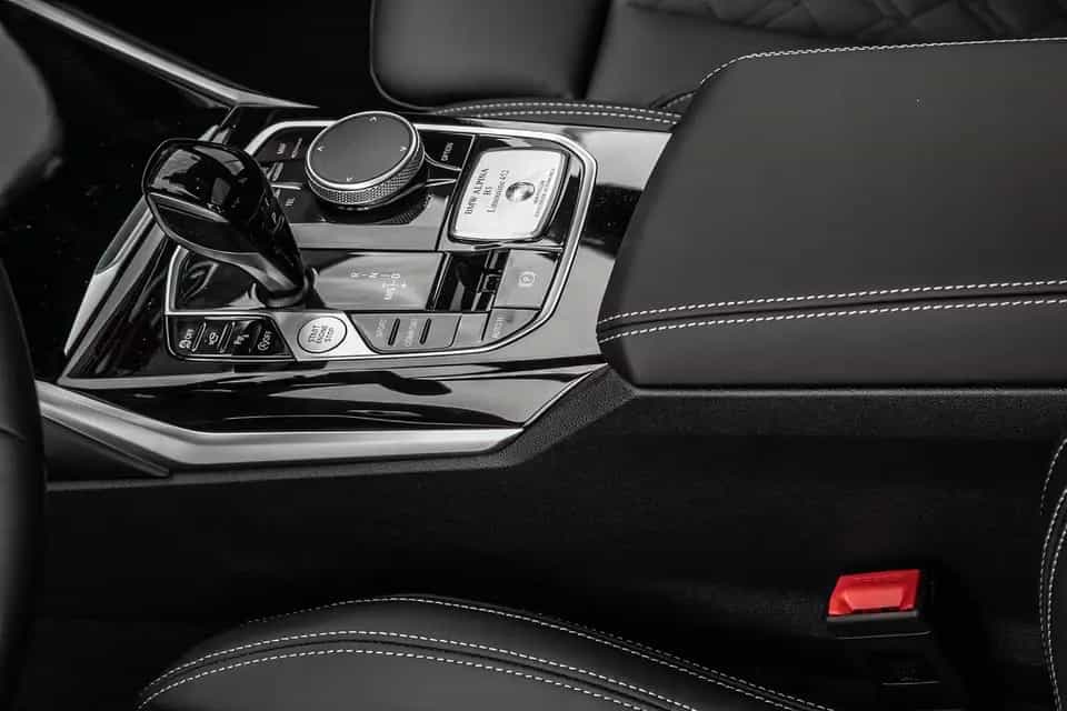 ALPINA B3 3.0 Allrad Nav HUD Leder Glasdach LED Har/Kar 08/2025-photo-8