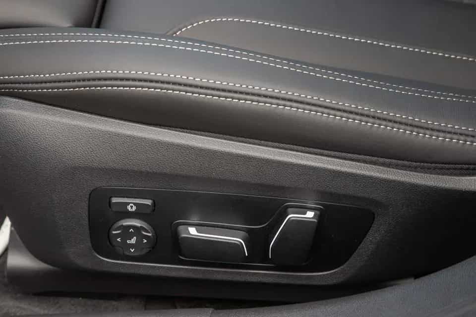 ALPINA D3 S 3.0 Allrad Touring AHK HUD Pano 360 har/kar null-photo-11
