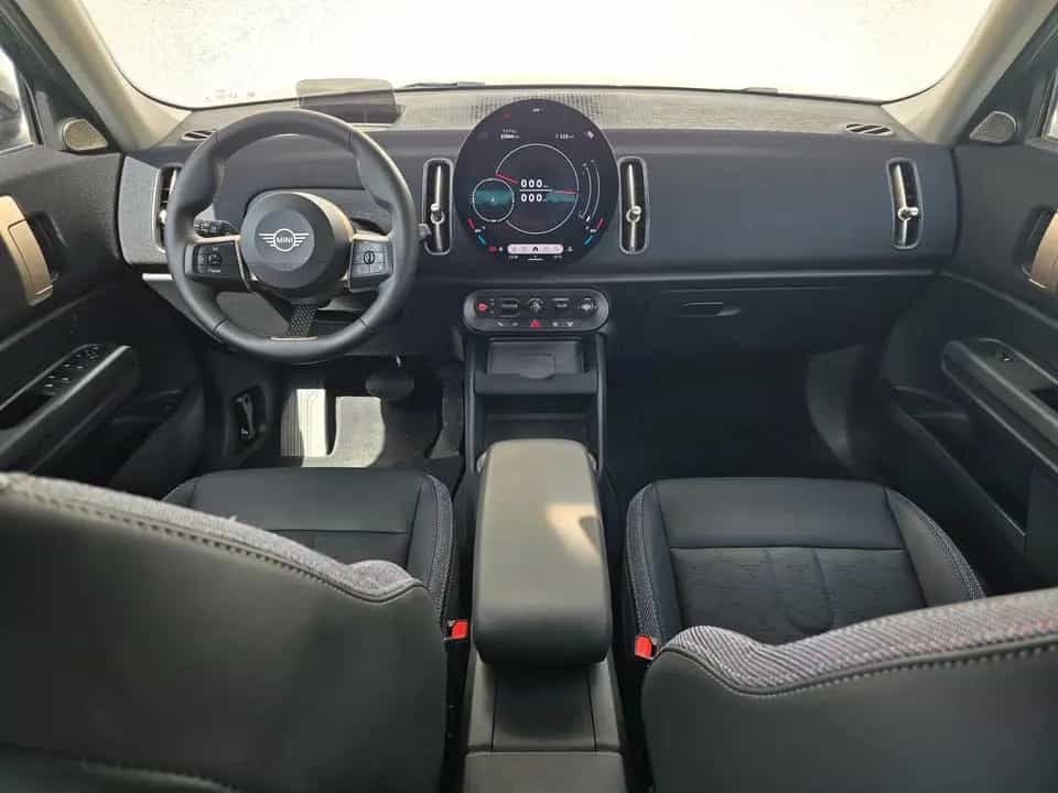 MINI Countryman C (Cooper) Countryman C Classic Trim PaketM Head-Up Navi 05/2025-photo-15