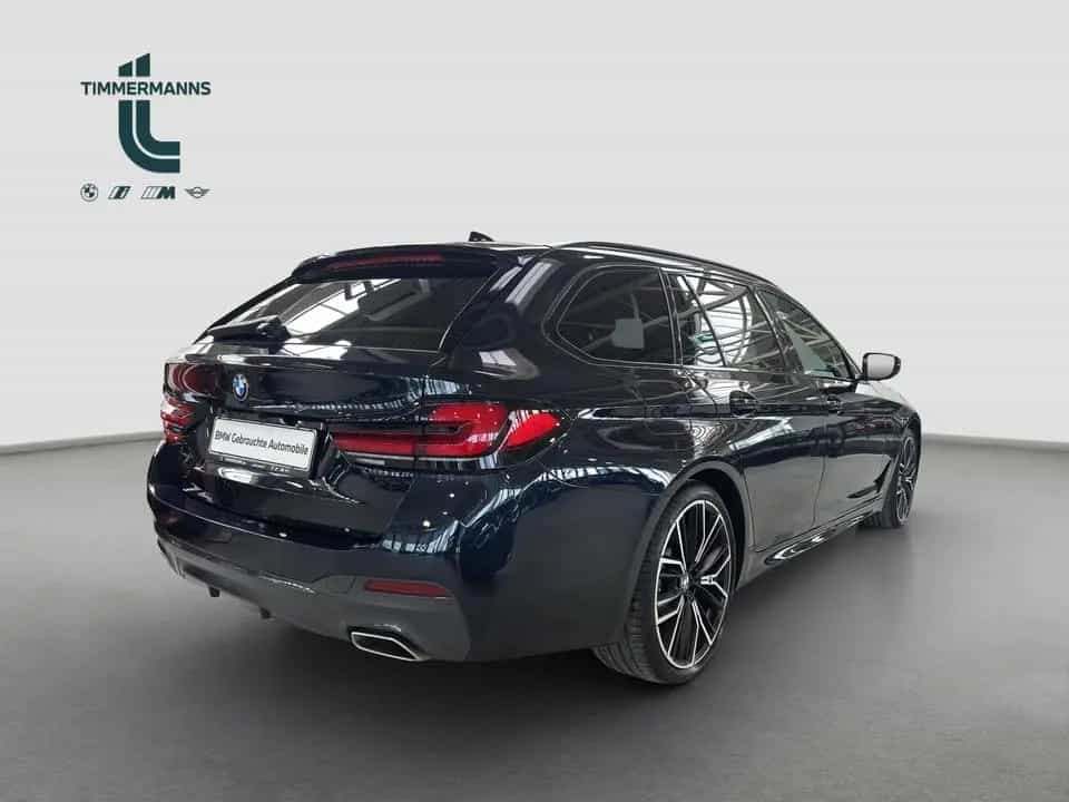 BMW 520 d xDrive Touring M Sport Pano AdLED AHK 12/2021-photo-4