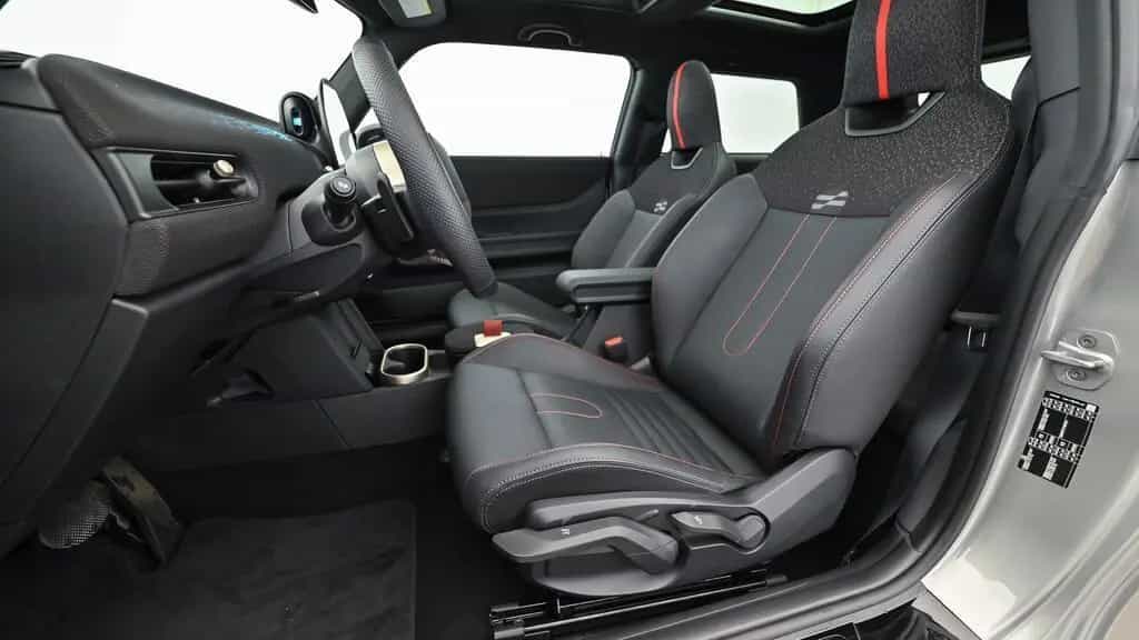 MINI Cooper S 11/2024-photo-10