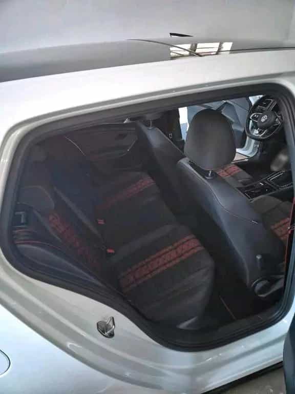 Volkswagen Golf Gti tcr 09/2019-photo-10