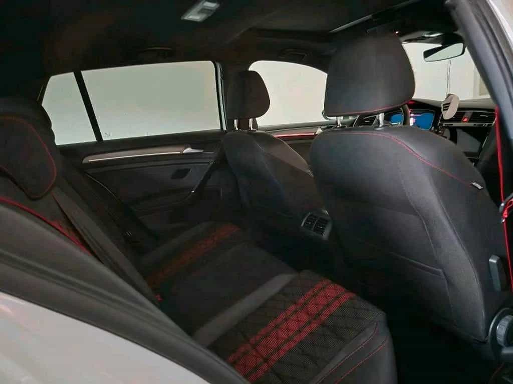 Volkswagen Golf Gti tcr 09/2019-photo-4