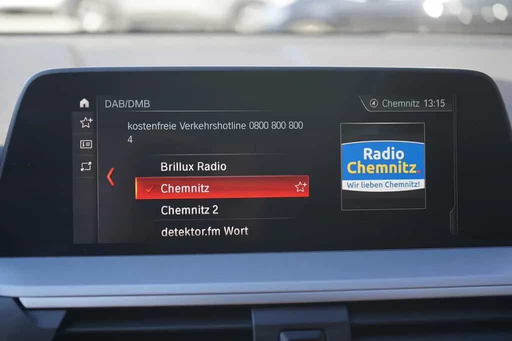 BMW X3 xDrive 20 i Advantage Xenon Navi Sitzheizung 01/2020-photo-12