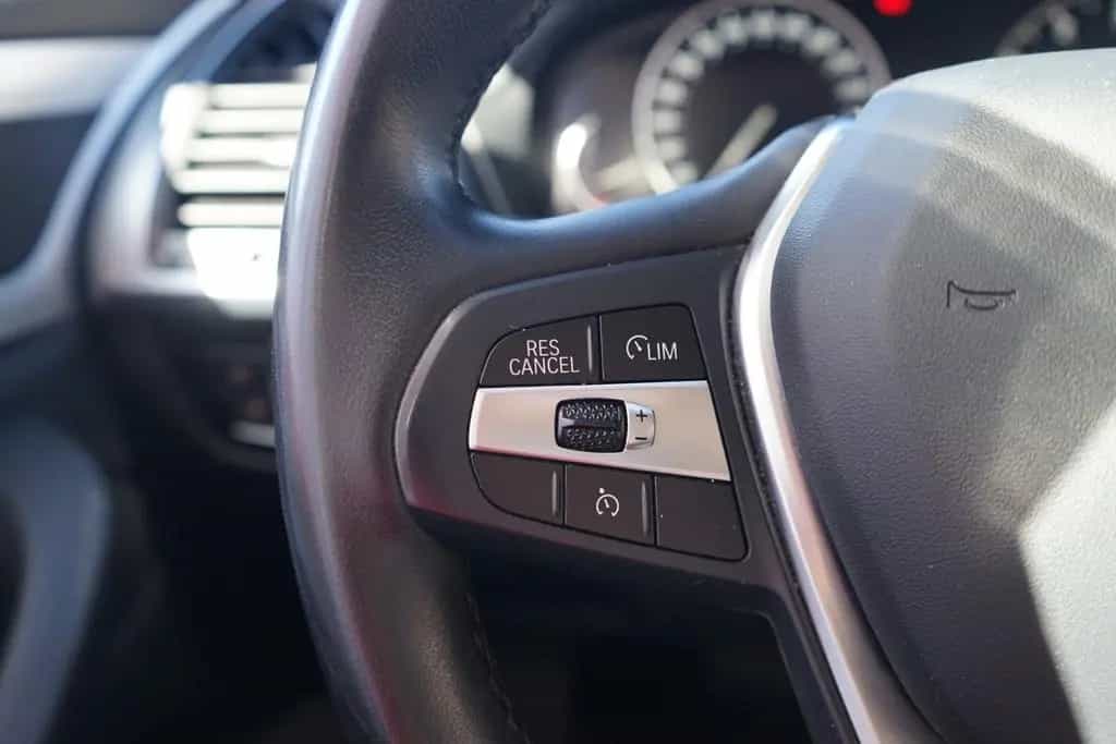 BMW X3 xDrive 20 i Advantage Xenon Navi Sitzheizung 01/2020-photo-18