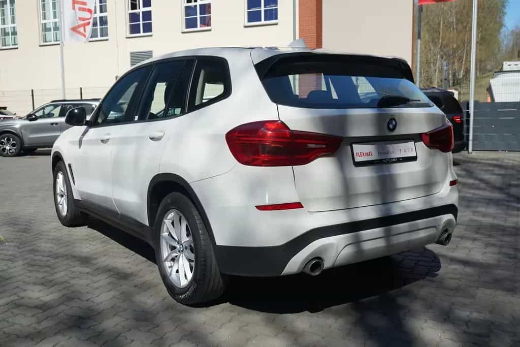 BMW X3 xDrive 20 i Advantage Xenon Navi Sitzheizung 01/2020-photo-3