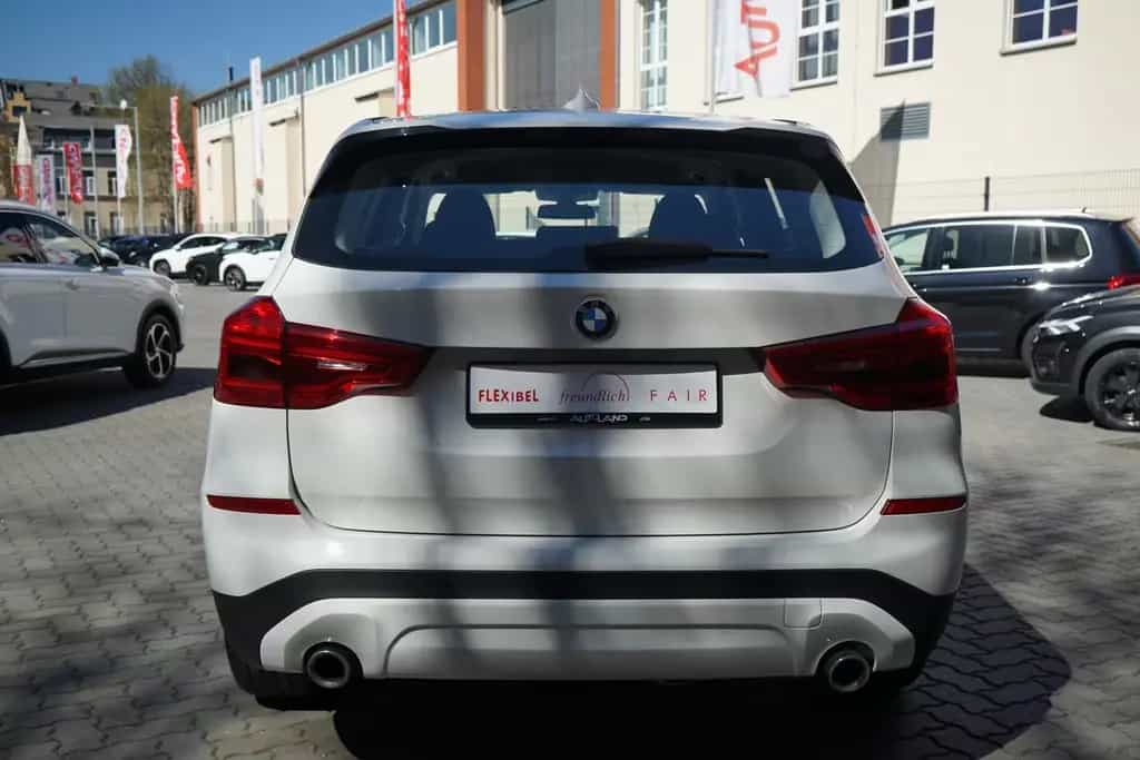 BMW X3 xDrive 20 i Advantage Xenon Navi Sitzheizung 01/2020-photo-4