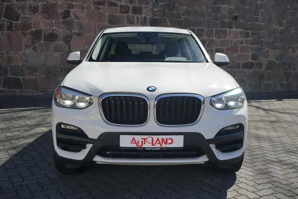 BMW X3 xDrive 20 i Advantage Xenon Navi Sitzheizung 01/2020-photo-8
