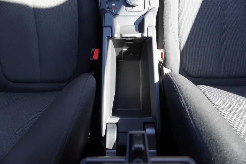 BMW 118 i Advantage Tempomat Sitzheizung PDC 02/2021-photo-18
