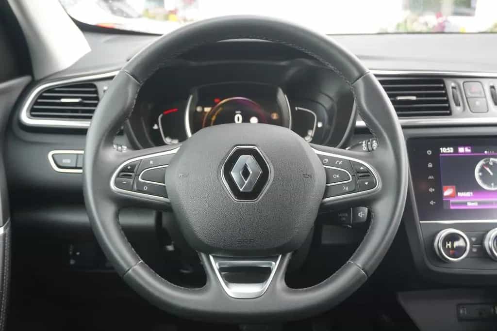 Renault Kadjar 1.3 TCE Bose Edition LED Navi Totwinkel 11/2019-photo-15