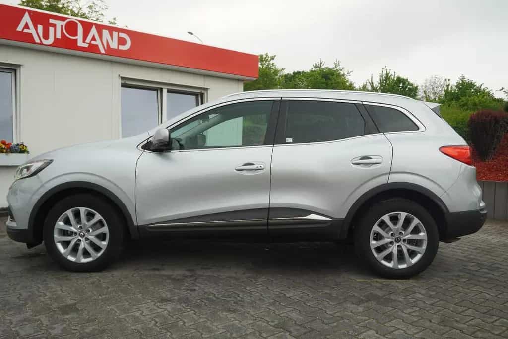 Renault Kadjar 1.3 TCE Bose Edition LED Navi Totwinkel 11/2019-photo-2