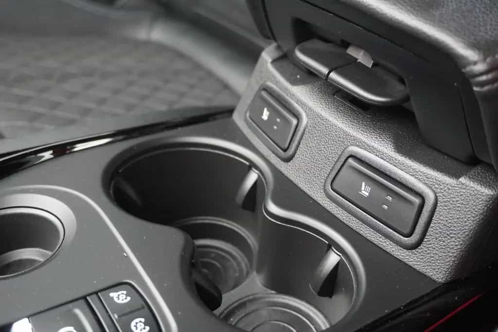 Renault Kadjar 1.3 TCE Bose Edition LED Navi Totwinkel 11/2019-photo-28