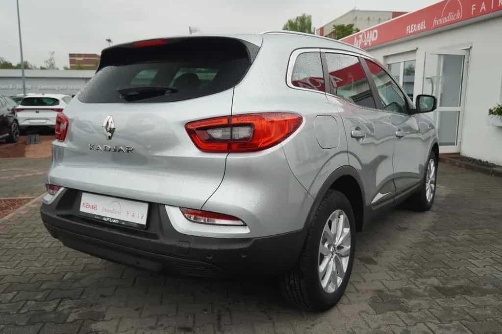 Renault Kadjar 1.3 TCE Bose Edition LED Navi Totwinkel 11/2019-photo-5