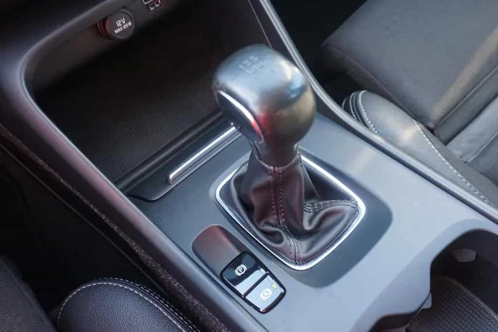 Volvo XC40 1.5 Momentum Pro 2WD LED Navi AHK Kamera 12/2019-photo-14