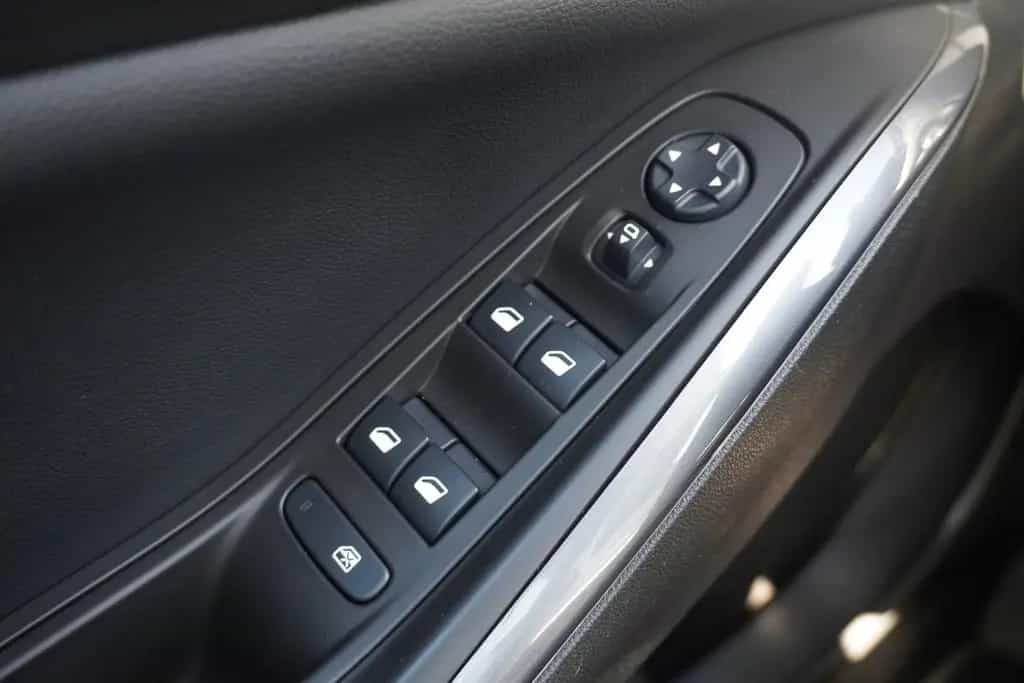 Opel Grandland X 1.5 D INNOVATION Klimaautomatik Wint 01/2020-photo-19