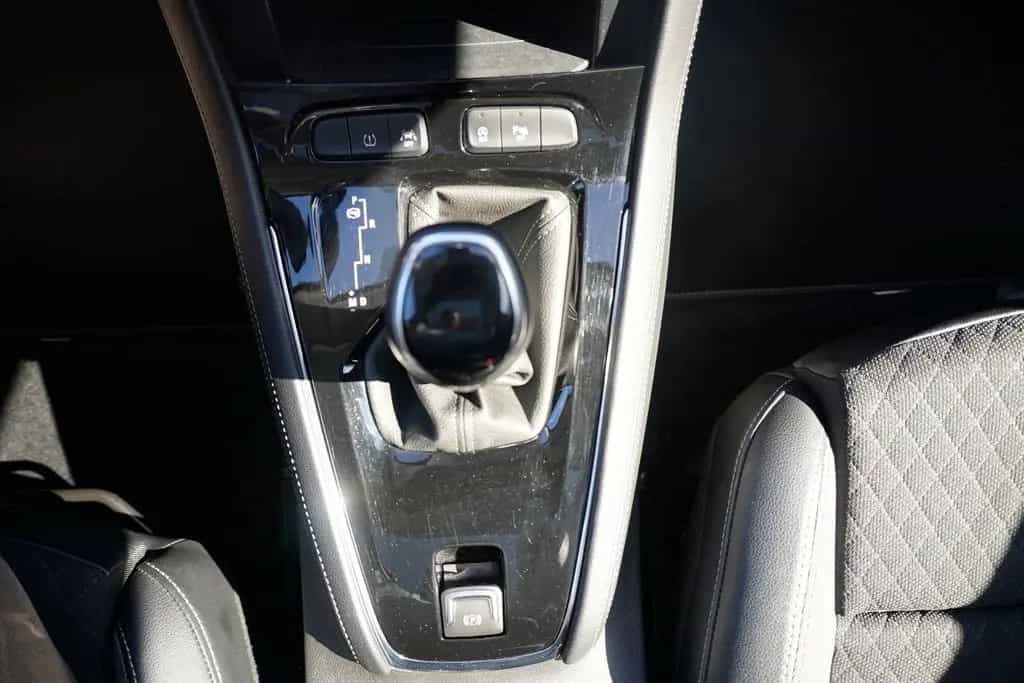 Opel Grandland X 1.5 D INNOVATION Klimaautomatik Wint 01/2020-photo-23