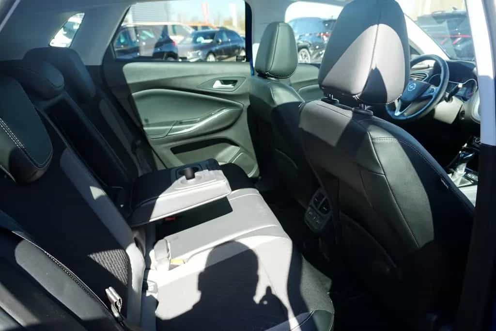 Opel Grandland X 1.5 D INNOVATION Klimaautomatik Wint 01/2020-photo-27