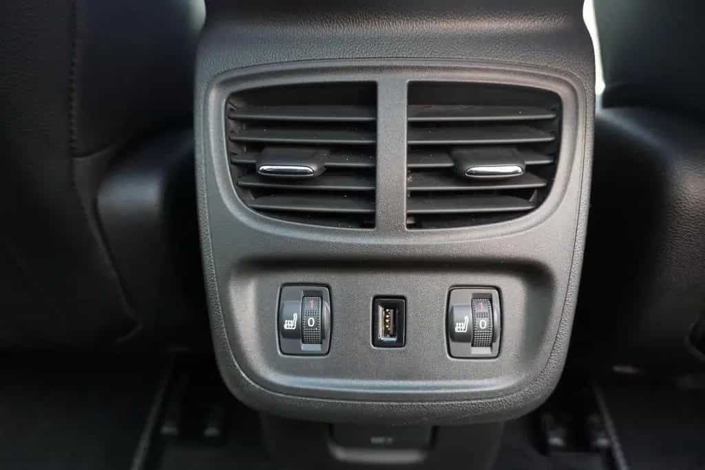 Opel Grandland X 1.5 D INNOVATION Klimaautomatik Wint 01/2020-photo-28
