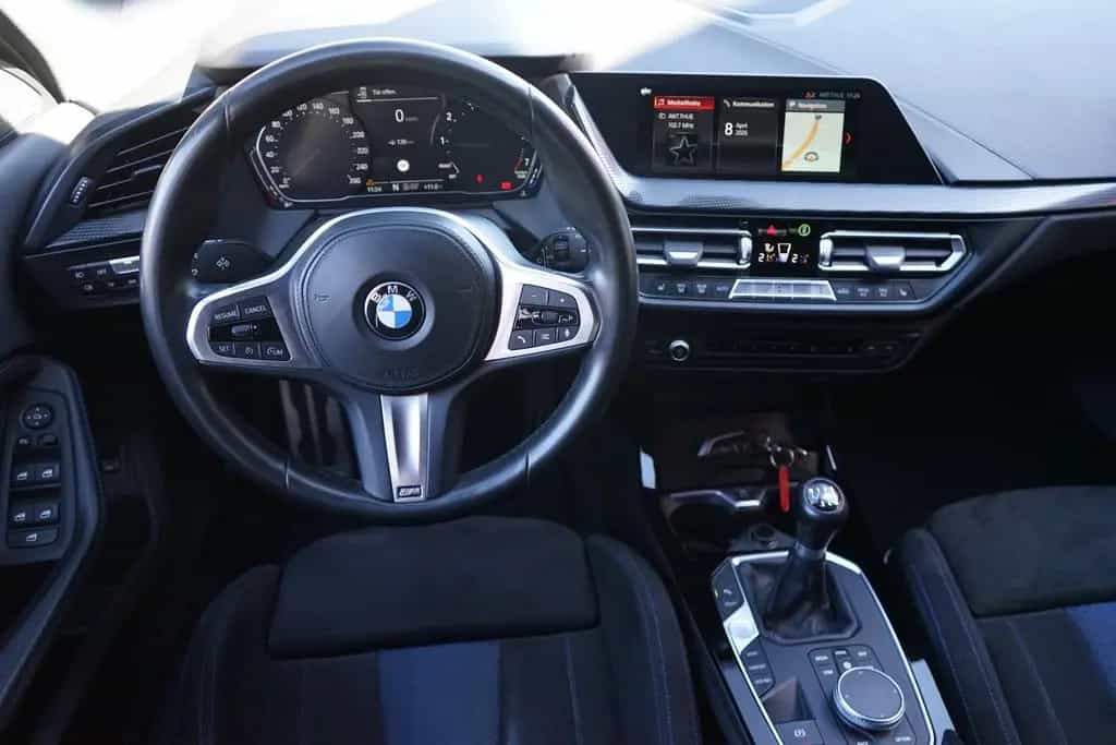 BMW 118 i Advantage LED Navi Klimaaut. Kamera 07/2020-photo-10