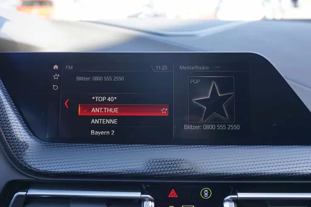 BMW 118 i Advantage LED Navi Klimaaut. Kamera 07/2020-photo-13