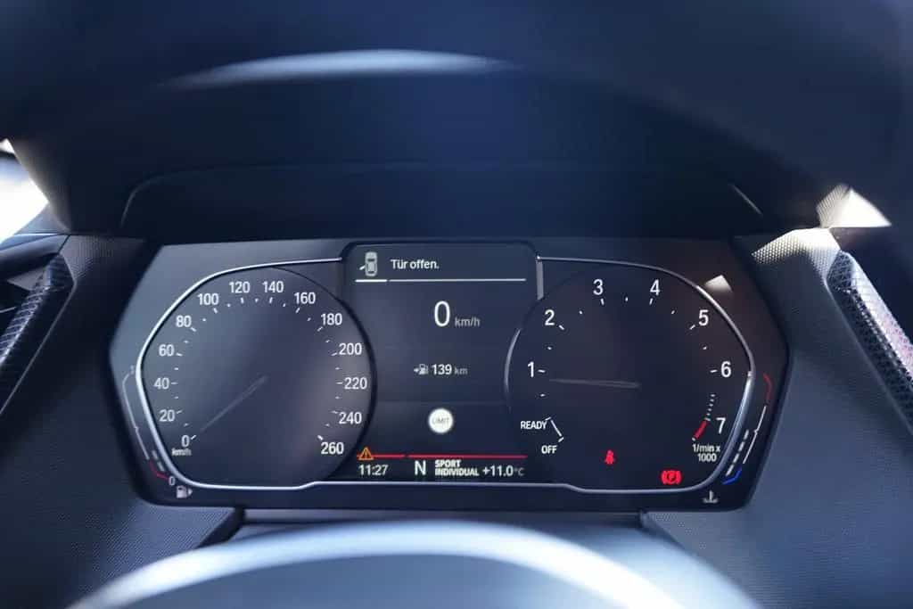 BMW 118 i Advantage LED Navi Klimaaut. Kamera 07/2020-photo-27