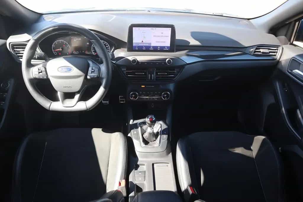 Ford Focus 2.3 EcoBoost ST LED Navi ACC Kamera Recaro 08/2020-photo-11