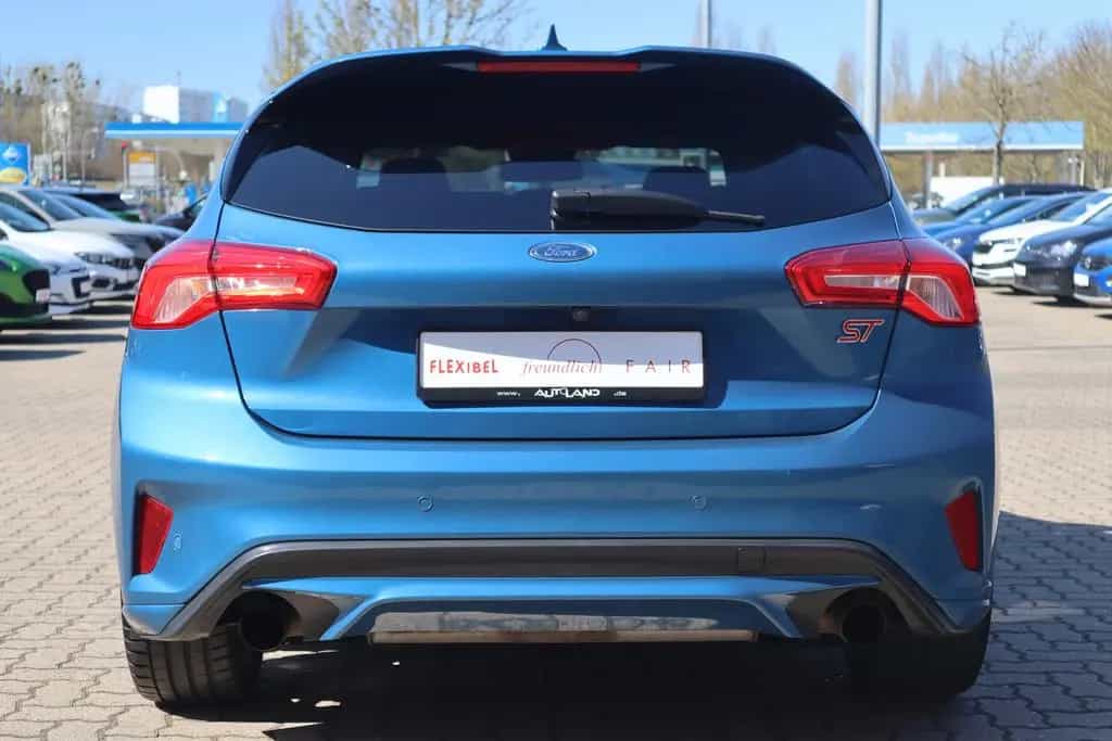 Ford Focus 2.3 EcoBoost ST LED Navi ACC Kamera Recaro 08/2020-photo-3