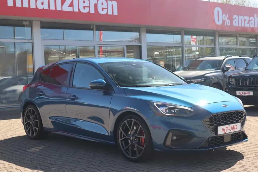 Ford Focus 2.3 EcoBoost ST LED Navi ACC Kamera Recaro 08/2020-photo-5