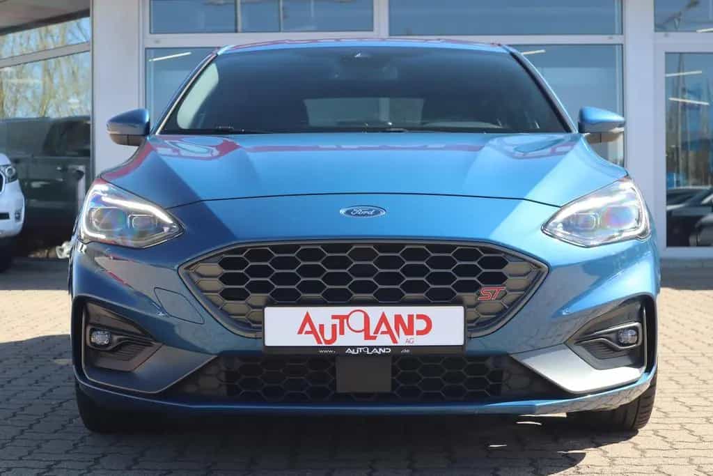 Ford Focus 2.3 EcoBoost ST LED Navi ACC Kamera Recaro 08/2020-photo-6