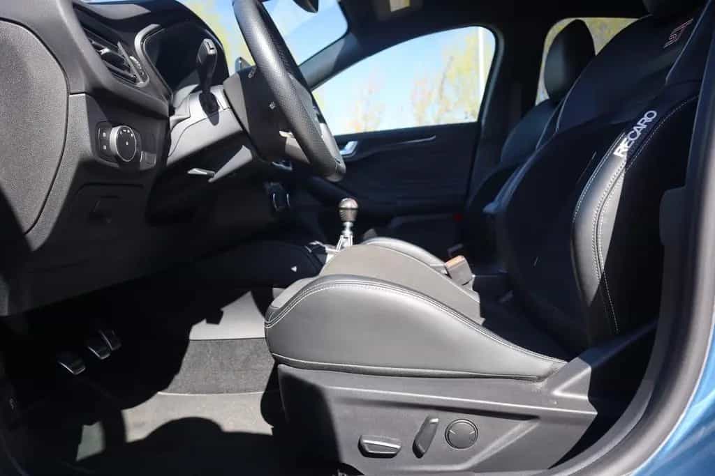 Ford Focus 2.3 EcoBoost ST LED Navi ACC Kamera Recaro 08/2020-photo-8
