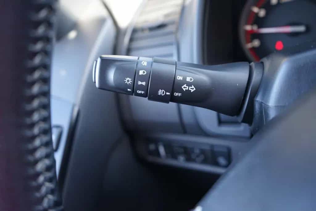 Isuzu D-Max 1.9 Space Cab.Custom 4WD Klima Tempomat DA 11/2019-photo-19